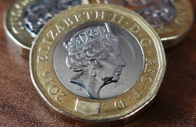 pound coin 3005870 640