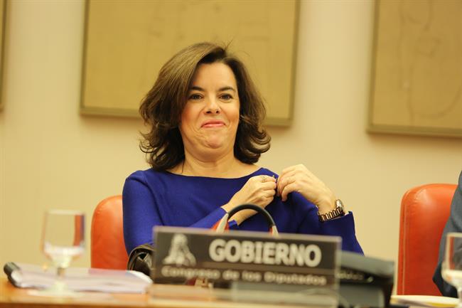 soraya saenz de santamaria comparece en la comision constitucional del congreso soraya saenz de santamaria comparece en la comision constitucional del congreso