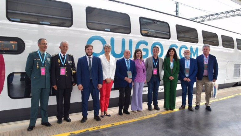 ep acto de lanzamiento de la linea madrid alicante del operador ferroviario ouigo ep acto de lanzamiento de la linea madrid alicante del operador ferroviario ouigo
