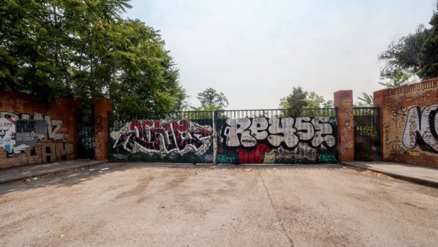 ep archivo   muro perteneciente a la zona de la operacion campamento zona de la a 5 a 13 de julio de