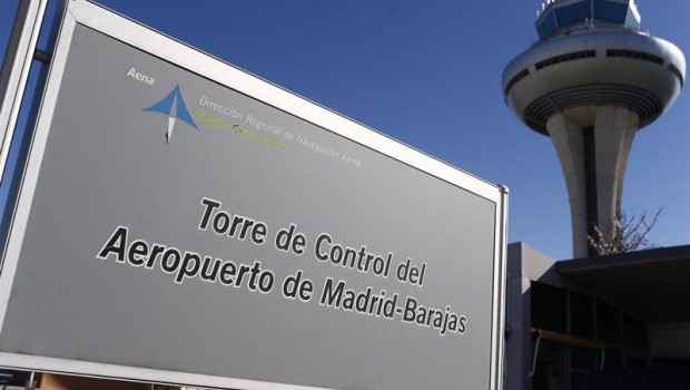ep archivo - torre de control torres de control del aeropuerto de barajas