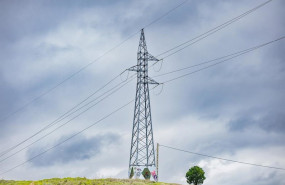 ep archivo   una torre de tension electrica a 10 de marzo de 2026 en madrid espana
