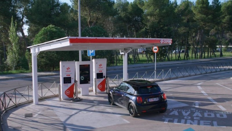 ep cepsa y endesa impulsan su alianza en movilidad electrica con una solucion global de recarga ep cepsa y endesa impulsan su alianza en movilidad electrica con una solucion global de recarga
