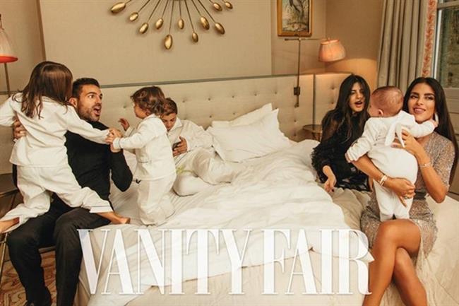 Cesc Fábregas y su familia en la portada de Vanity Fair | VAINITY FAIR ep cesc fabregassu familiala portadavanity fair