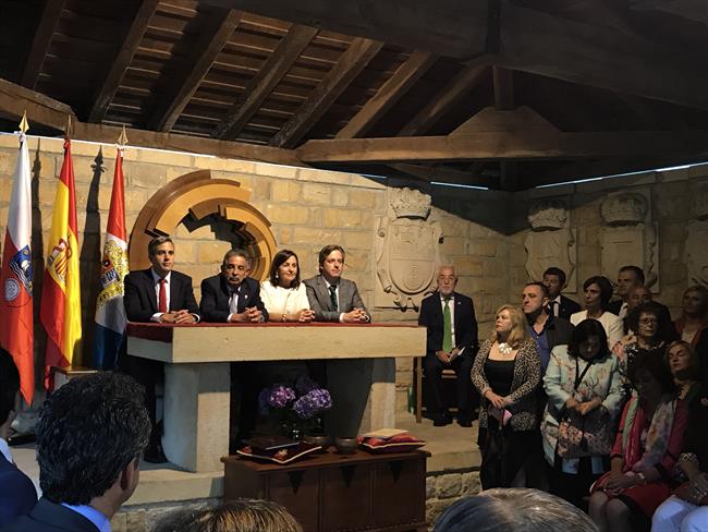 Día de las Instituciones en la Casa de Juntas de Puente San Miguel | EUROPA PRESS ep dialas institucionesla casajuntaspuente san miguel