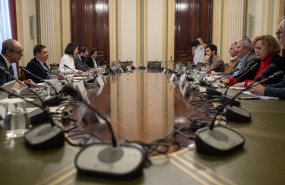 ep el ministro de agricultura luis planas 2i el secretario general de upa lorenzo ramos 2d y el