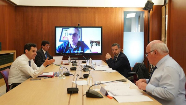 ep el presidente de la junta juanma moreno preside el gabinete de crisis del gobierno andaluz por el