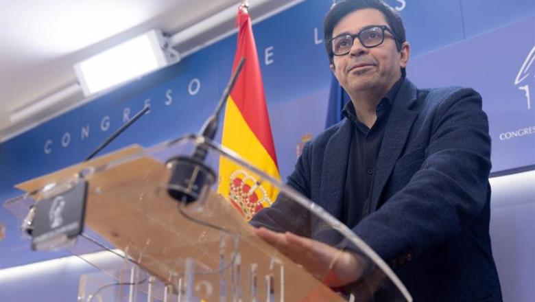 ep el secretario primero de la mesa del congreso gerardo pisarello ep el secretario primero de la mesa del congreso gerardo pisarello