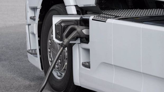 ep eurowag lanza su primer servicio de carga de vehiculos electricos de transporte de mercancias por