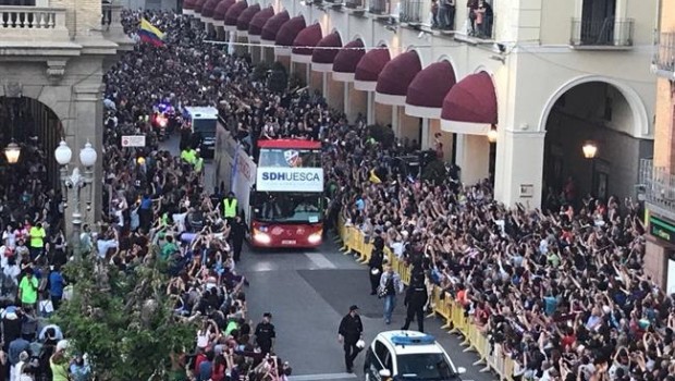 ep huesca celebracion ascenso