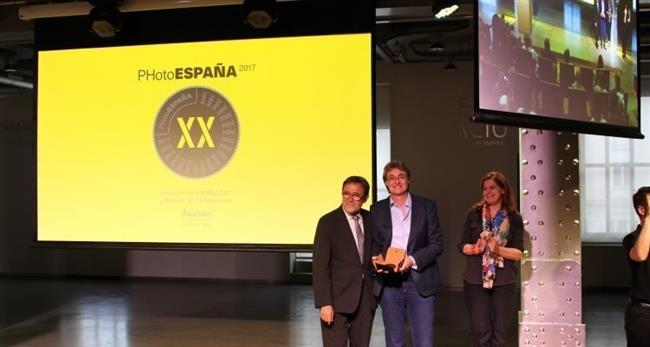 ep l ayuntamientomadrid recibemedallaaniversariophotoespana