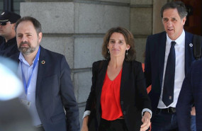 ep la ministra para la transicion ecologica teresa ribera c abandona el congreso tras la