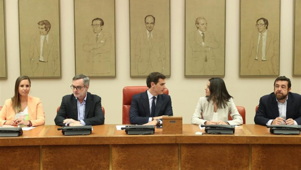 ep los diputados del grupo parlamentario ciudadanos i-d melisa rodriguez jose manuel villegas albert