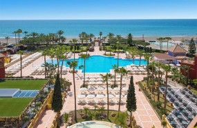 ep malaga playa hotel turismo piscina torrox viajeros turistas relax ocio verano