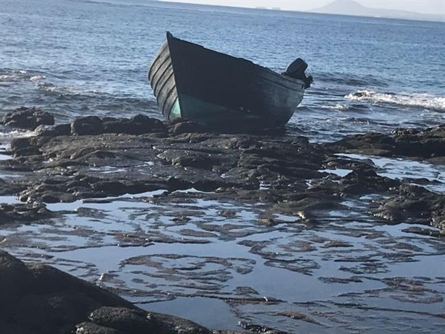 Patera arribada a Lanzarote | CEDIDO POR AYUNTAMIENTO DE YAIZA ep patera arribadalanzarote