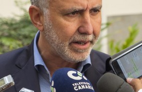 ep secretario generalpsc-psoe angel victor torres