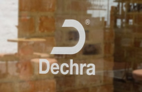 dl dechra pharmaceuticals veterinary products drugs logo window ftse 250 min dl dechra pharmaceuticals veterinary products drugs logo window ftse 250 min