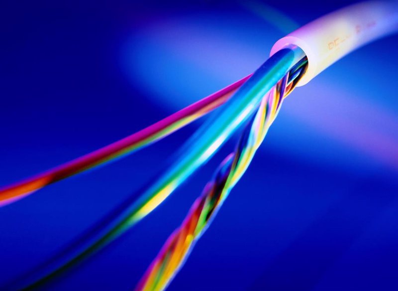Las líneas de fibra óptica alcanzan en marzo los 15,7 millones y ya son el 87% del total