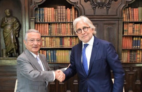 ep archivo   enric reyna y el presidente de foment del treball josep sanchez llibre en una imagen de