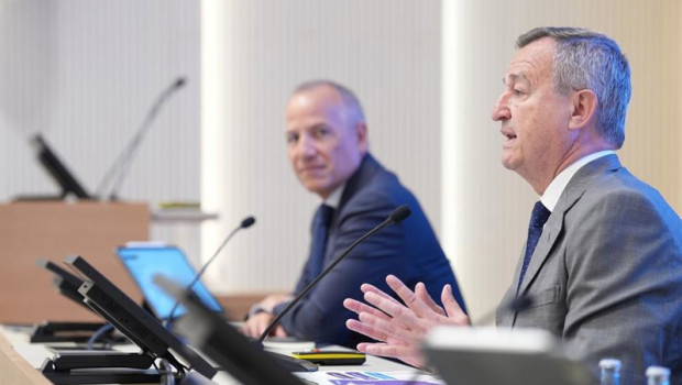 ep el consejero delegado de banco sabadell cesar gonzalez bueno y el director financiero sergio ep el consejero delegado de banco sabadell cesar gonzalez bueno y el director financiero sergio