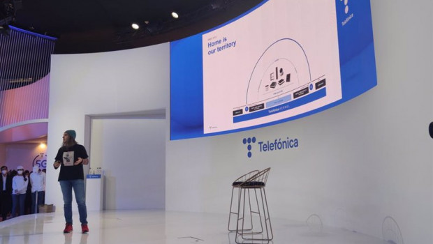 ep el director de digital de telefonica chema alonso presenta telefonica kernel y un nuevo acuerdo