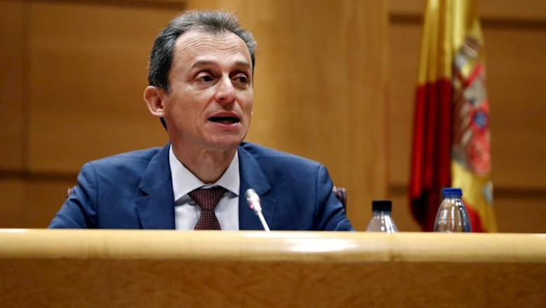 ep el ministro de ciencia e innovacion pedro duque comparece en la comision de ciencia innovacion y ep el ministro de ciencia e innovacion pedro duque comparece en la comision de ciencia innovacion y