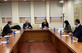 ep el presidente de ata lorenzo amor segundo por la izquierda y la presidenta de ceoe valladolid