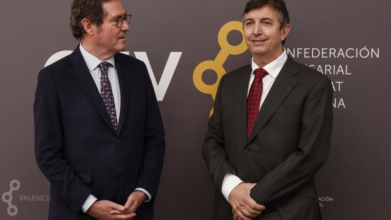 ep el presidente de ceoe antonio garamendi i junto al presidente de la confederacion empresarial de