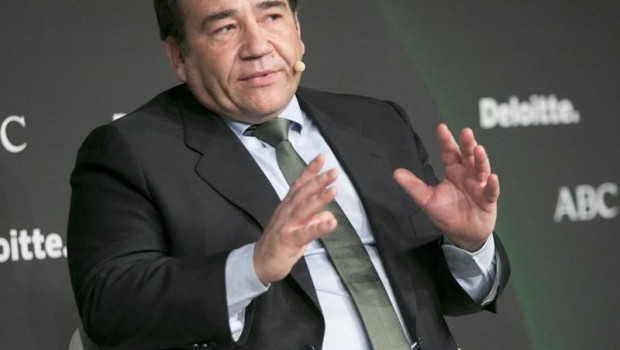 ep el presidente del ico manuel illueca durante su intervencion en el 32 encuentro financiero