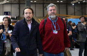 ep el secretario general de podemos pablo iglesias izq y el diputado de unidas podemos juantxo lopez