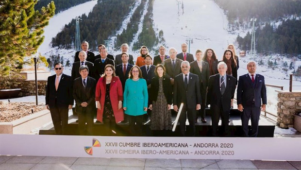 ep fotografia oficial de familia de los representantes de los paises asistentes a la reunion