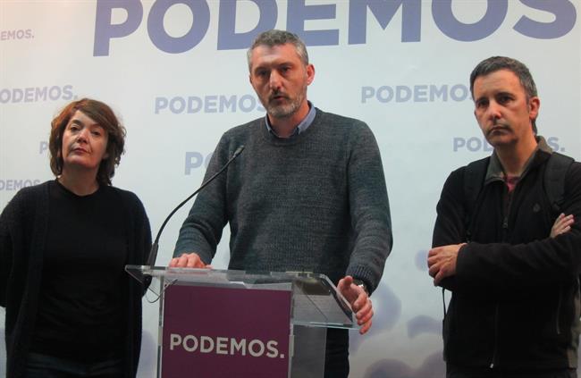 Oscar Urralburu en rueda de prensa junto a Urbina y Giménez (Podemos) | EUROPA PRESS ep oscar urralbururuedaprensaa urbinagimenez podemos