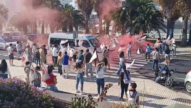 ep piquete informativo en la segunda jornada de huelga turistica en la provincia de santa cruz de ep piquete informativo en la segunda jornada de huelga turistica en la provincia de santa cruz de