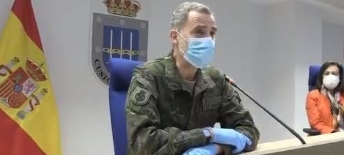 ep rey felipe con mascarilla guantes guardando distancias vestido uniforme de ejercito ep rey felipe con mascarilla guantes guardando distancias vestido uniforme de ejercito