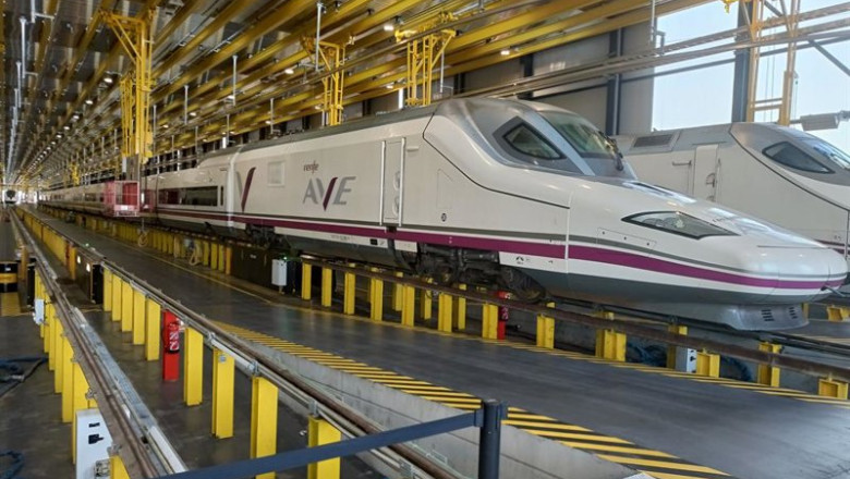 Taller de Renfe en Fuencarral | EUROPA PRESS ep taller de renfe en fuencarral