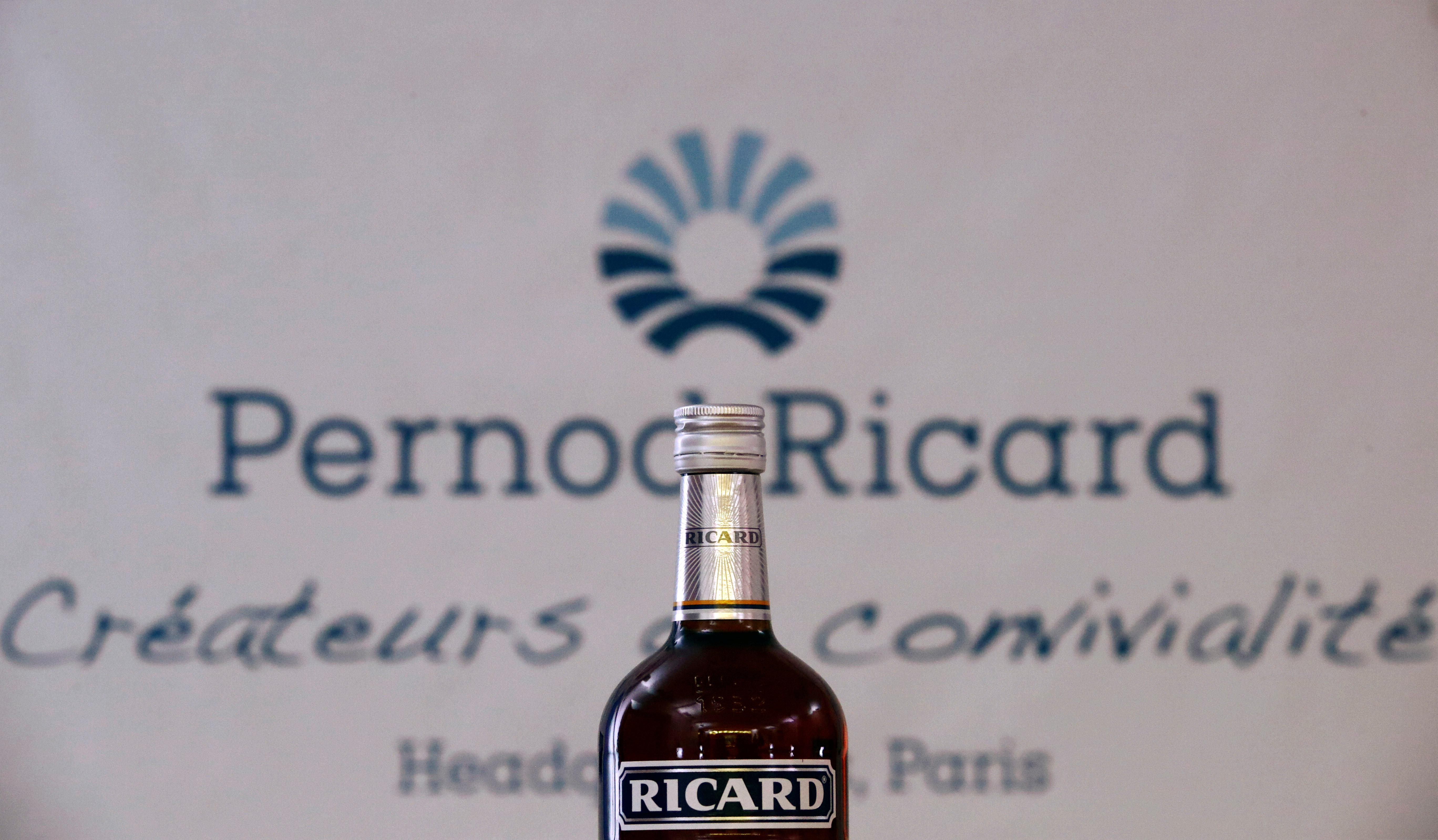 pernod-ricard-grimpe-barclays-confiant-pour-l-exercice-2021