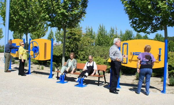 1572422960 parques para mayores gimnasia para adultos