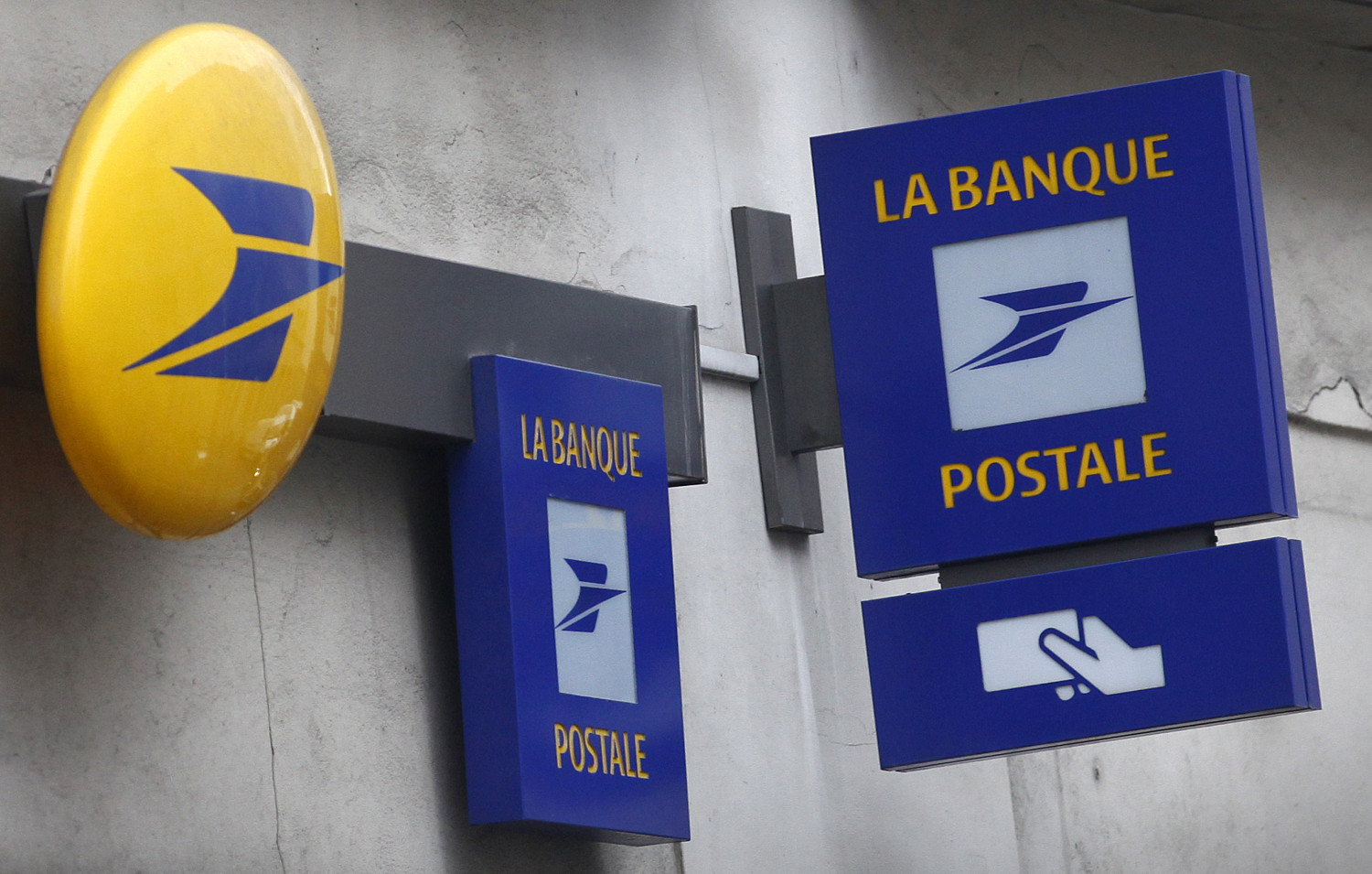 cnp la banque postale rachete la part de bpce et lance une offre sur le solde 20220502142121 