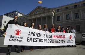 ep 22032017 save the childrenreunediputados frentela puertacong