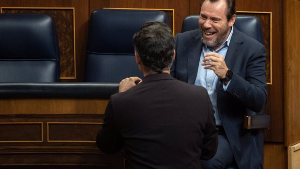 ep archivo   el ministro de transportes y movilidad sostenible oscar puente durante un pleno en el