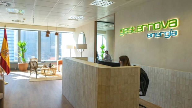 ep contigo energia ofrece una plataforma para conectar a sus clientes con sus placas solares