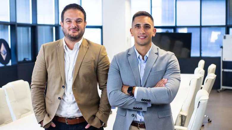 ep de izquierda a derecha el director de compliance de bit2me joao augusto teixeira y el ex miembro ep de izquierda a derecha el director de compliance de bit2me joao augusto teixeira y el ex miembro
