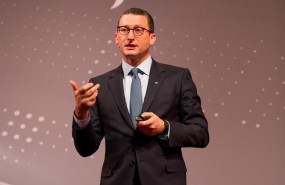 ep duncan tait de fujitsu