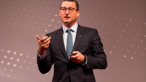 ep duncan tait de fujitsu