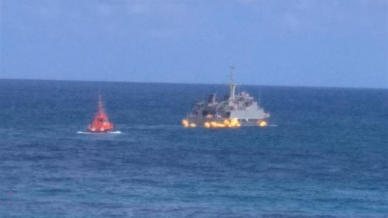 El cazaminas Turia, remolcado por una embarcación de Salvamento Marítimo | DANIEL GARCÍA BELMONTE ep el cazaminas turia remolcado por una embarcacion de salvamento maritimo