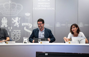 ep el secretario de estado de trabajo joaquin perez rey durante la mesa de negociacion para la