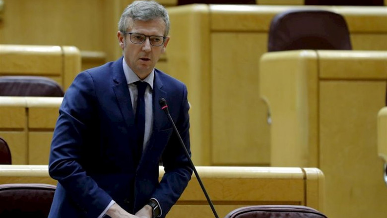El vicepresidente de Galicia, Alfonso Rueda, durante su intervención en la Comisión General de Comunidades Autónomas celebrada en el Senado este jueves a cuenta de la gestión de la pandemia de la COVID-1, en Madrid (España), a 30 de abril de 2020. | Pool ep el vicepresidente de galicia alfonso rueda durante su intervencion en la comision general de