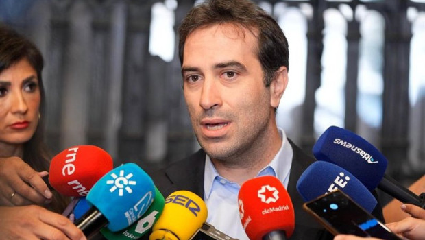 ep el vicepresidente primero del gobierno carlos cuerpo en una atencion a medios en sevilla
