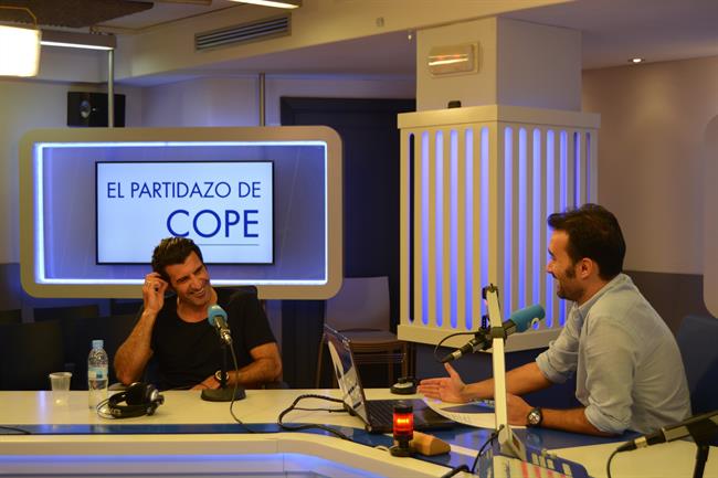 Luis Figo en una entrevista con COPE | COPE ep luis figouna entrevistacope
