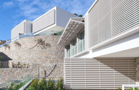 1613132568 stonewfollies fot grafo jos hevia